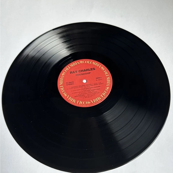 Ray Charles FRIENDSHIP LP
Vinyl Record 1984 [Willie Nelson Johnny Cash] - Picture 4 of 12